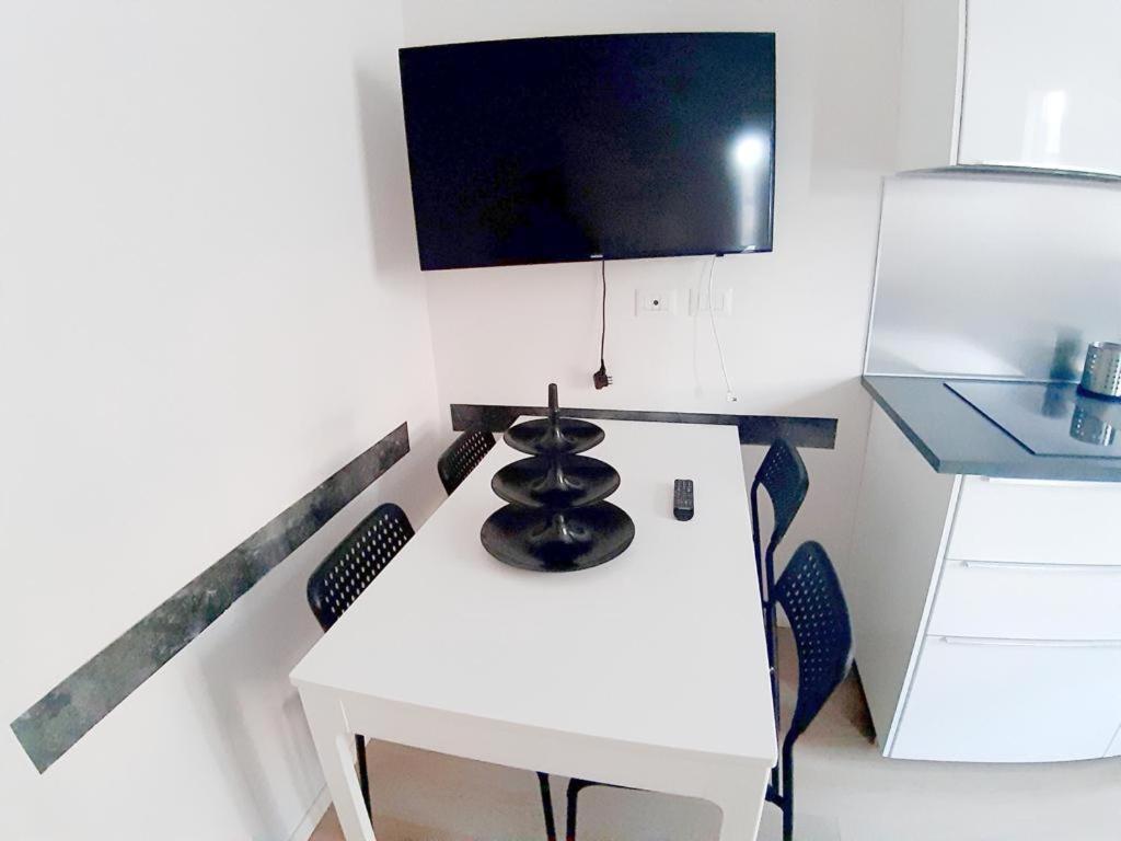 Easy Room Italy Milano Dış mekan fotoğraf